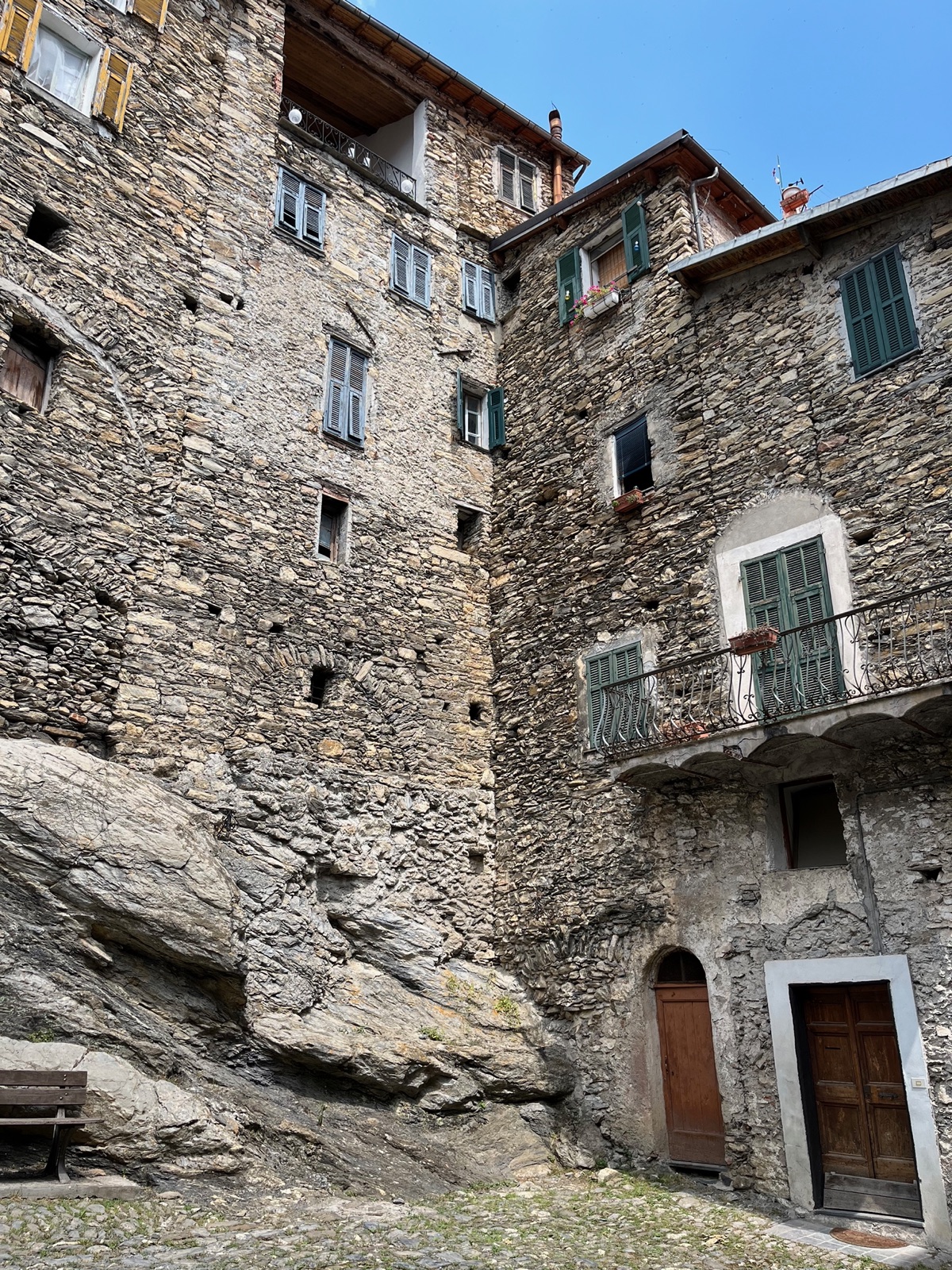Borghi Riviera 3